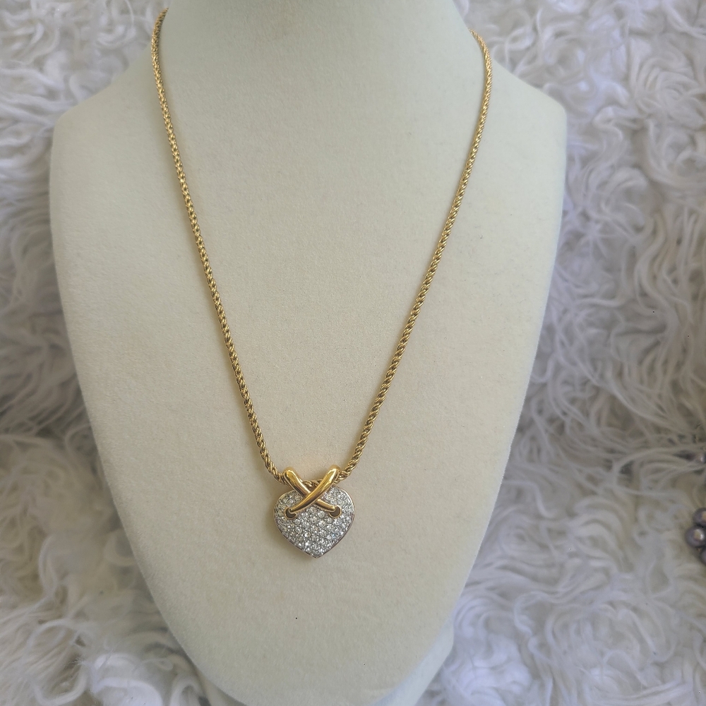 Swarovski Necklace With Heart Pendant - Great Vintage Condition